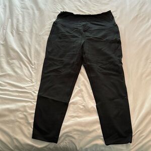 Black Gap maternity pants